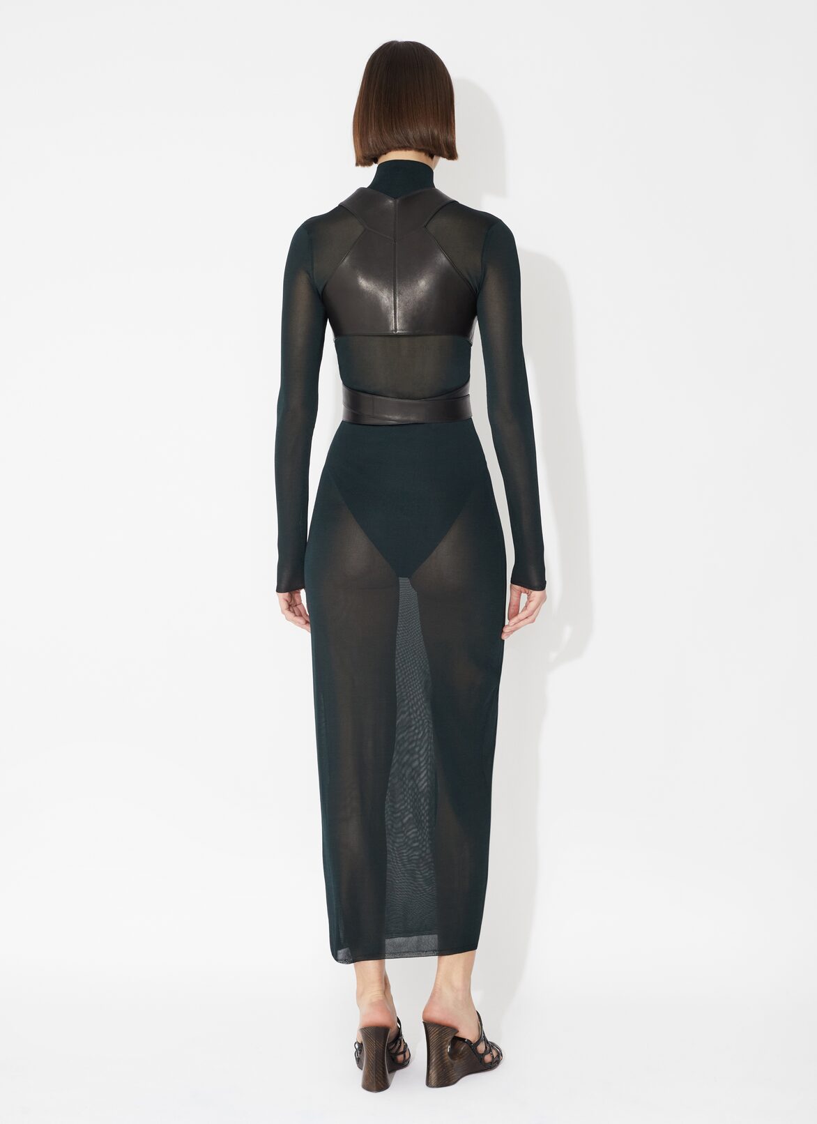 BRASSIÈRE EN CUIR ALAÏA BRASSIÈRE EN CUIR NOIR